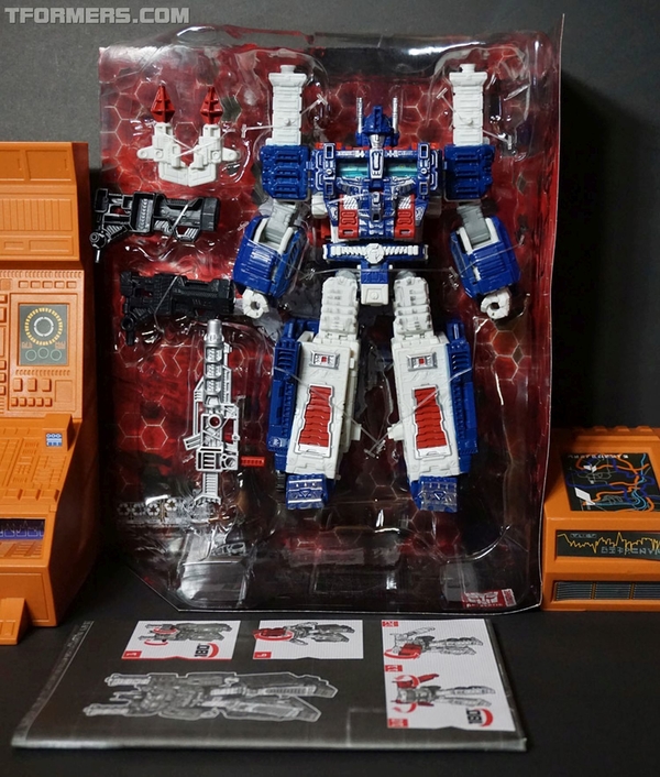 Review Siege Ultra Magnus Leader War For Cybetrtron  (9 of 93)